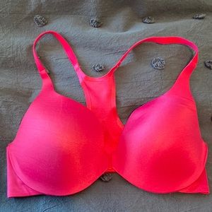 Victoria’s Secret Very sexy push up bra 34D